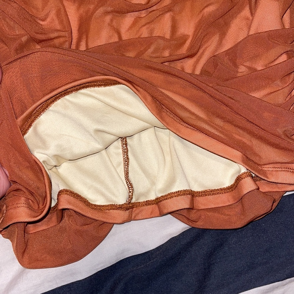 Off-Shoulder Ruched Dress - Picture 3 of 10